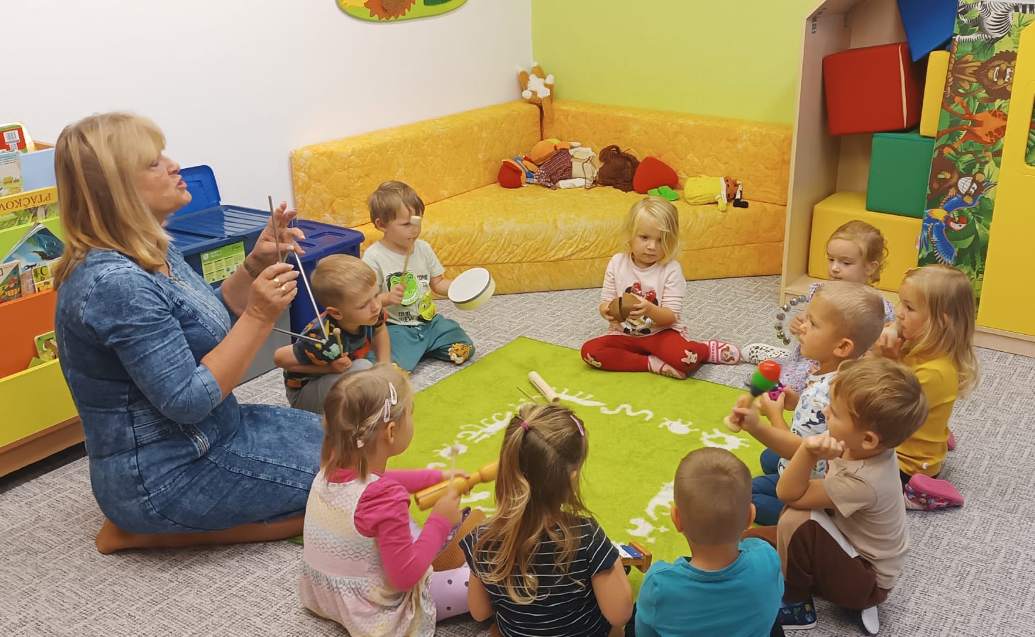 Hrajeme si a zpíváme 2